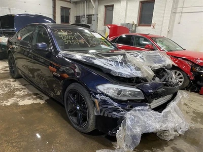 FUSE BOX 528i 535i 535i Gt 550i 550i Gt 740i 740il 750i 750il 2011 1428584 - Image 1 of 4