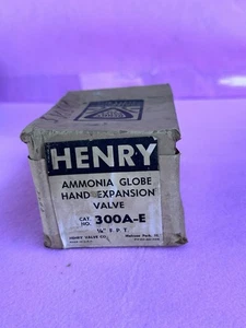 HENRY 300A-E AMMONIA HAND EXPANSION 1/4IN GLOBE VALVE - Picture 1 of 5