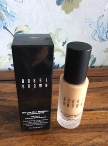 Bobbi Brown Skin Long-Wear Weightless Foundation SPF15, Cool Honey 30 ml - Picture 1 of 6