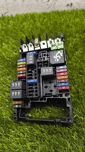 5Q0937125A caja relés para VOLKSWAGEN GOLF - 7 GENERACION 2012 - 2017 - GTI - Imagen 1 de 3