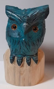 Chainsaw Carved Cedar Blue Owl 9" Tall Signed Art - Picture 1 of 4