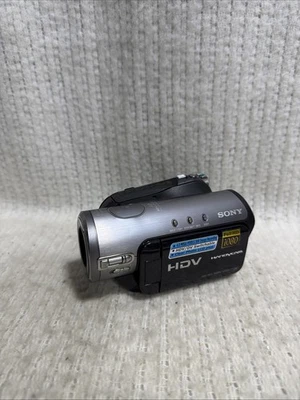 Sony Handycam HDR-HC3 High Definition Camcorder - Image 1 of 4