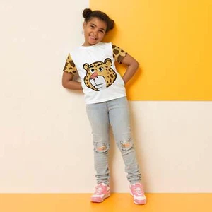Trendy Kids Crew Neck T-Shirt! Soft Cotton, Bright & Bold Colors. Ideal for Play - Picture 1 of 12