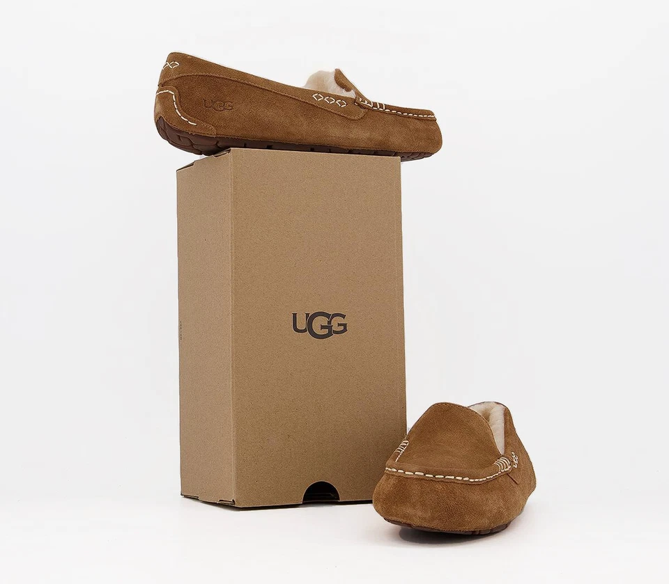 UGG Ansley Fully Lined Moccasin Slippers Chestnut Color Size 10 US
