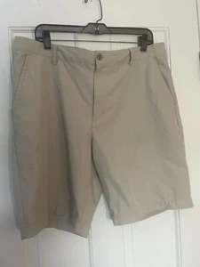 IZOD MENS KHAKI GOLF SHORTS - SIZE 36 0892 - Picture 1 of 9
