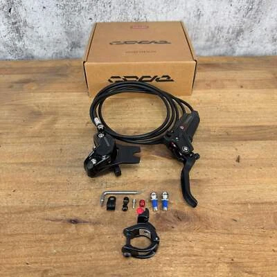 ¡Nuevo! Pinzas de freno de disco traseras de 4 pistones con montaje en poste sigiloso plateado código SRAM precio de venta sugerido por el fabricante Foto 1 de 4