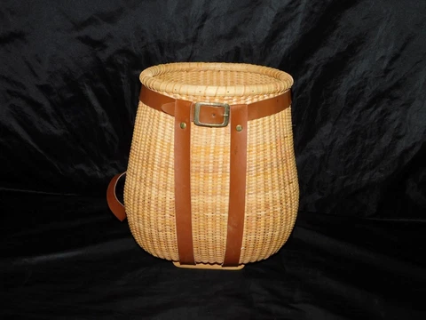 Big Sky Carvers Brown Woven Basket 12" Hiking Gathering Berries Large Wood Base Cover