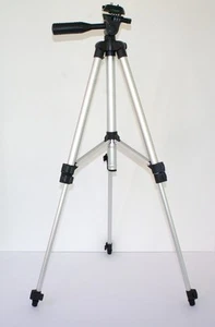 Tripod 50" With Case Pro Photo/Video for Canon EOS Rebel T3 T3i - Picture 1 of 8