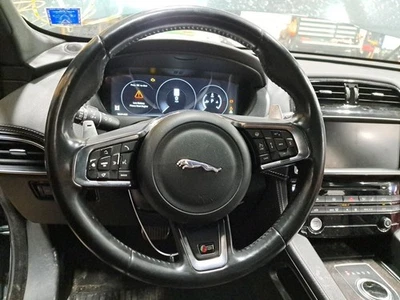 Volante 2017 F-pace Sku#4282136 Foto 1 de 4