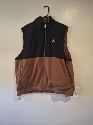 Nike Air Jordan Essentials Hombres Polar Invierno Cremallera Chaleco Talla XL Negro Marrón Foto 1 de 4