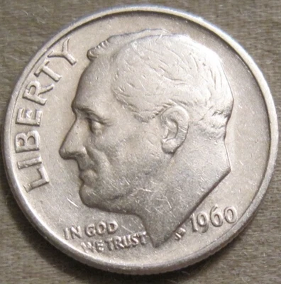 SELLING AS SHOWN - 1960 P ROOSEVELT DIME *** 90% SILVER *** 578 - Image 1 of 4