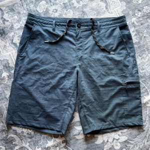 Nuevo sin etiquetas Oneill Crossover Cargo Board Shorts Hombres 36 Gris Cuadros Cuadros Surf Playa - Imagen 1 de 19
