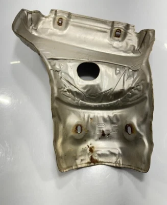 Ford Focus 2012-2016 2,5 litros colector de escape escudo térmico p/n bv61-9n454-af fabricante original Foto 1 de 4