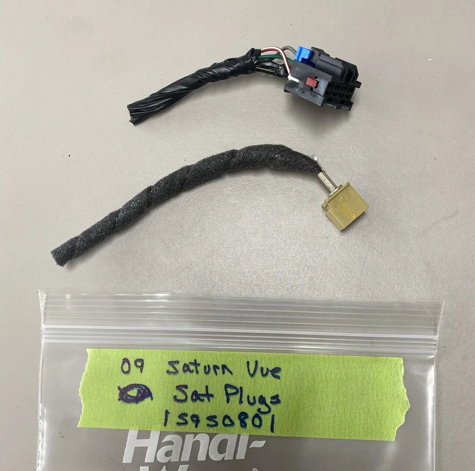 Enchufes satélite Saturn Vue 09 Foto 1 de 1