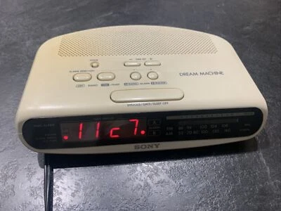 Sony Dream Machine FM/AM Digital Clock Radio Model No. ICF-C370 Ivory - Image 1 of 4