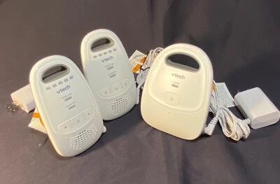 Baby Monitor VTech Safe & Sound 数字音频 带两个父母祖父母单元  — 第 1/4 张图片