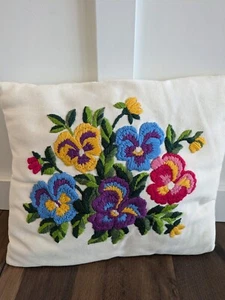Vintage Needlepoint Floral Pansies Flowers Crewel Embroidered Throw Pillow Decor - Picture 1 of 6