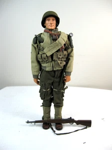 Dragon 1:6 WWII 95th Infantry Division Technician Figure - Picture 1 of 5