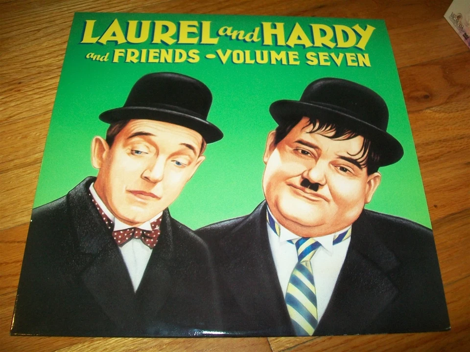 LAUREL AND HARDY AND FRIENDS - VOLUME SEVEN Laserdisc LD EXCELLENT RARE 7 & Foto 1 de 1