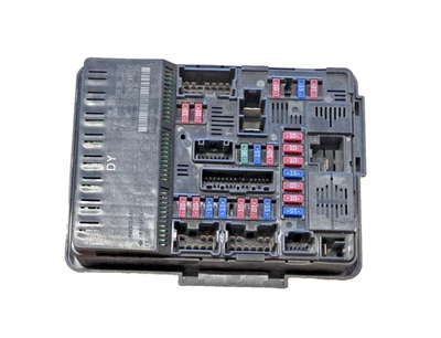 2014-2018 Infiniti QX60 Q50 Control Unit IPDM Fuse Relay Box OEM USED 284B73JV0D - Image 1 of 3