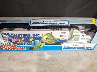 Carreras Campeones Disney Pixar Monsters Inc 2001 1:64 camión y coche Terry Labonte Foto 1 de 4