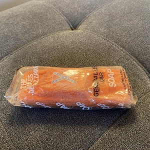 1982 Dukes of Hazzard General Lee soap in original packaging - Picture 1 of 13