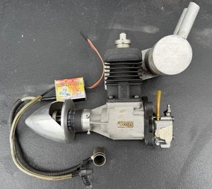 ZDZ 40RV 40cc RC Airplane Giant Scale Gas Engine W/ Pitts Muffler And Ignition  - Picture 1 of 6