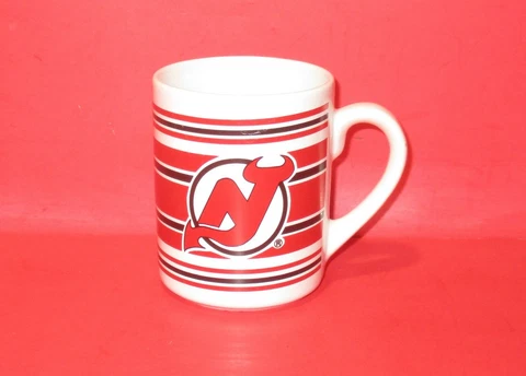 Vintage 1994 NHL New Jersey DEVILS Hockey Mug Cover