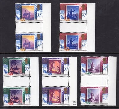 GB 1988 QEII Christmas Complete Set of (5) Gutter Pairs. Unfolded, Unmounted MNH - Image 1 of 2