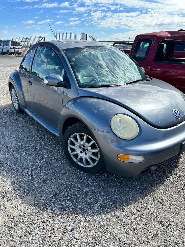 Used Speedometer Gauge fits: 2005 Volkswagen Beetle cluster MPH 140 MPH AT 6 spe - Image 1 of 4