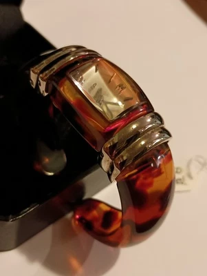 ¡Reloj de cuarzo pulsera vintage de chismes plateados y caparazón de tortuga! ¡Probado funciona!! Foto 1 de 4