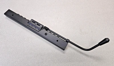 VERY NICE ORIGINAL PORSCHE 911 912E 930 OUTER PASSENGER SEAT LOCKING SLIDER RAIL — 第 1/4 张图片