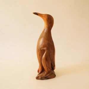 Estatuilla de pingüino de madera estatua tallada pájaro escultura 11,5" - Imagen 1 de 6