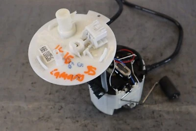 Chevrolet Camaro SS V8 2011-2015 6,2 L OEM MOTOR BOMBA DE COMBUSTIBLE UNIDAD DE ENVÍO Foto 1 de 4