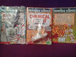 Horrible Science LOT 4 BOOKS NIP Chemical Chaos & Blood/Bits, Digestion, Nature - Imagen 1 de 6