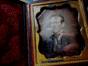 RARE SIGNED D. COLLINS , PHILDELPHIA DAGUERREOTYPE,1848,FIRST TAKE A DOG PICTURE - Picture 1 of 9