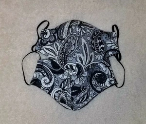 2 pack Black & White spiral floral hand made face mask - Picture 1 of 2