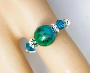 Anillo elástico Cynthia Lynn "HEAVEN & EARTH" azul crisocola verde plata - Imagen 1 de 1