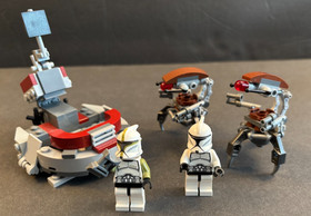 Lego 75000, Clone Troopers vs. Droidekas