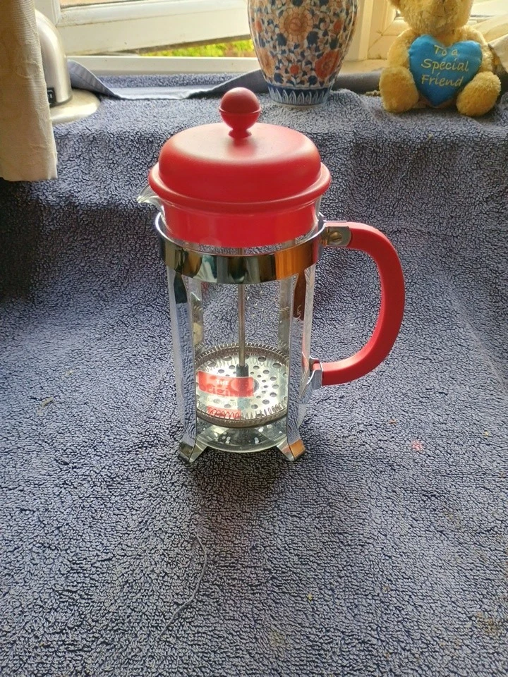 Original Bodum Red French Press 1.0L Cafetiere Coffee Maker. - image 1 of 1