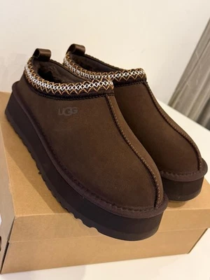 Ugg Tazz, Size UK7.5, EU41 - Image 1 of 4