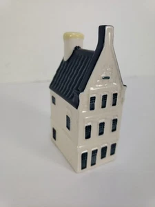 BLUE DELFT'S KLM BOLS AMSTERDAM 1575 2009 HOUSE #31 WAXED SEALED EMPTY - Picture 1 of 9
