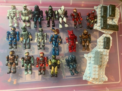 Halo Mega Bloks Bundle X18 Old Articulation Spartan Elite Marine ODST Figures - Image 1 of 4