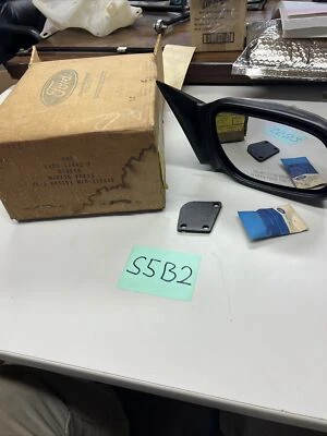 Espejo retrovisor exterior derecho manual Ford Taurus 1986-1991 nuevo de lote original E6DZ-17682-A Foto 1 de 3