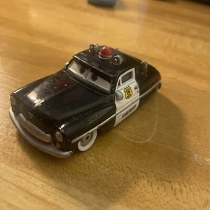 Disney-Pixar Cars 3 Sheriff Vehicle 1:55 Die Cast - Picture 1 of 4
