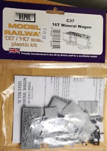 DAPOL C37 OO/HO Scale Plastic Kit 16T Mineral Wagon NOS (3 Types of Packaging) - Bild 1 von 3