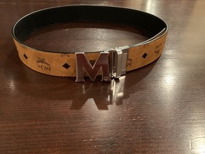 Saks Fifth Avenue Men's Belt for sale 
