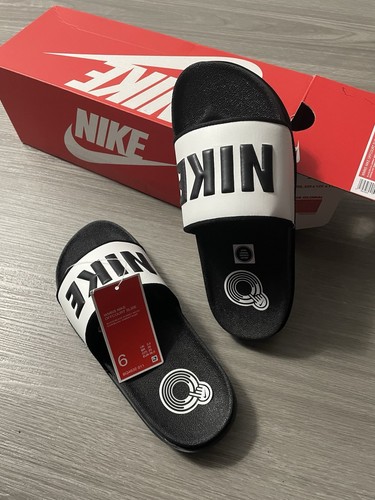 Nike Offcourt slide da donna bianche e nere taglia: W6 M5