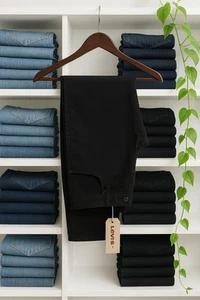 Levi's 512 PREMIUM SLIM TAPER JEANS Black Size UK 30 34 FREE SHIPPING - Picture 1 of 8
