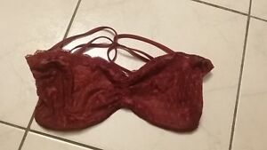 NWOT Ladies size S lace bralette strapless bra bandeau by Free People Intimately
